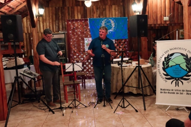 yH5BAEKAAEALAAAAAABAAEAAAICTAEAOw== Encontro Anual da Alenrio celebra escritores e produções literárias do noroeste gaúcho