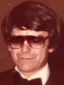 Santino Oliveira Ferreira