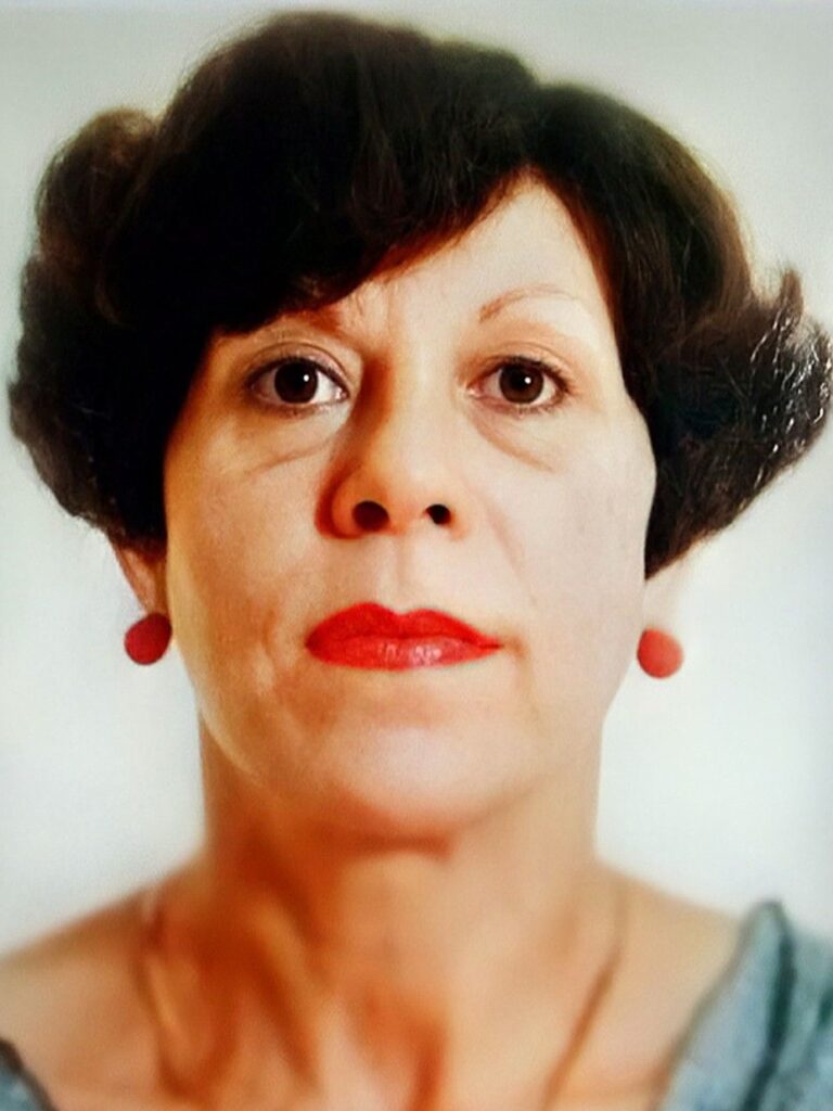 Lorna Schneider