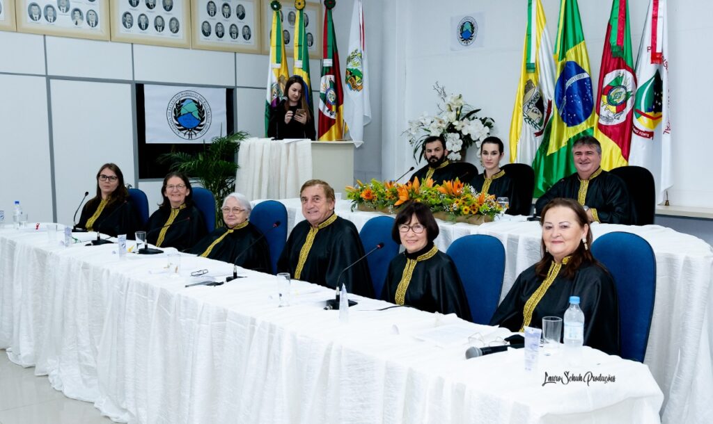 Posse dos membros fundadores